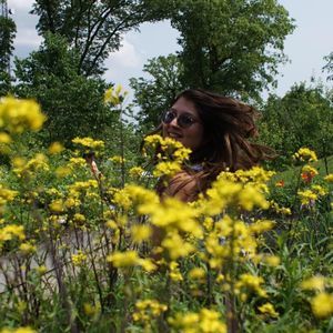 Meet your Posher, Iris